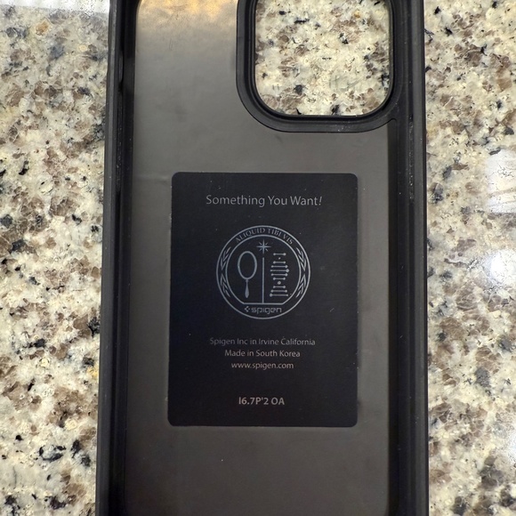Spigen iPhone 14 Pro Max Case - Picture 3 of 3